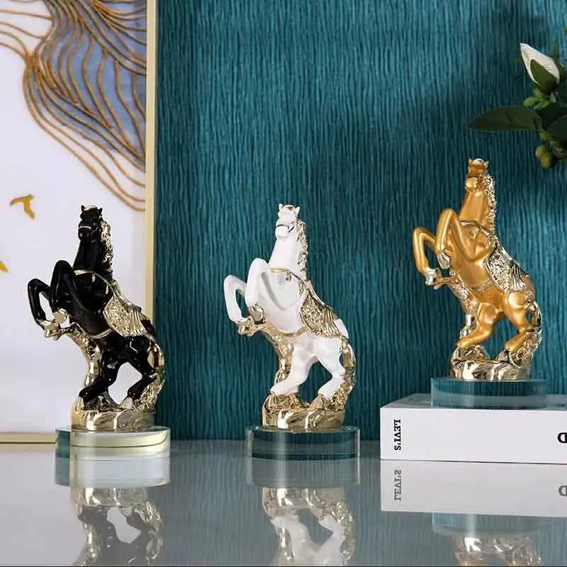 Horse Sculpture Ornament, Creative Resin Artworks, Crafts TV Cabinet Desktop Decoration, Animal Statue Decor, Nordic Luxury Gift