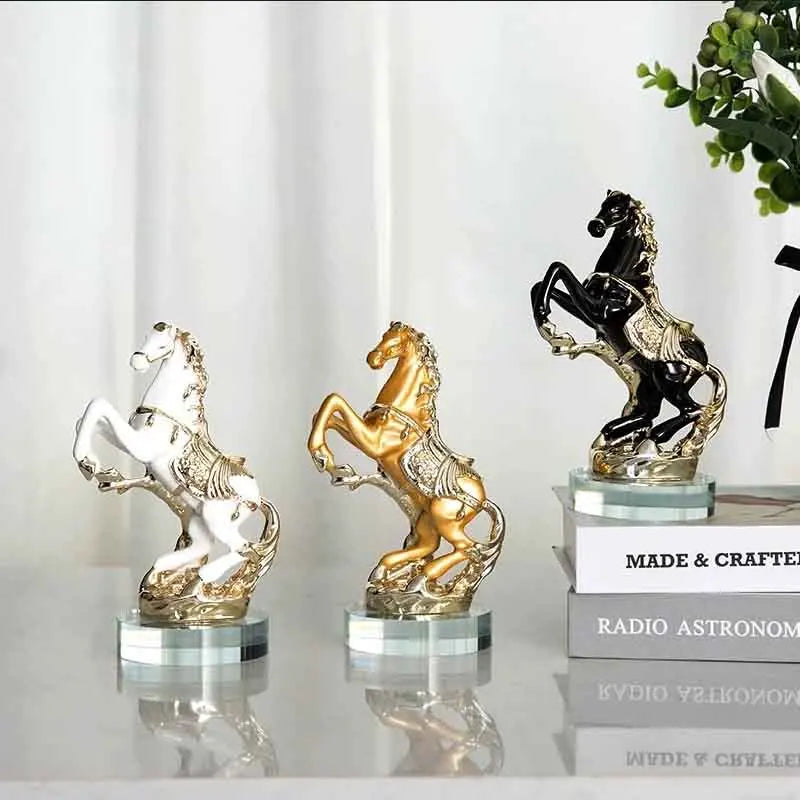 Horse Sculpture Ornament, Creative Resin Artworks, Crafts TV Cabinet Desktop Decoration, Animal Statue Decor, Nordic Luxury Gift