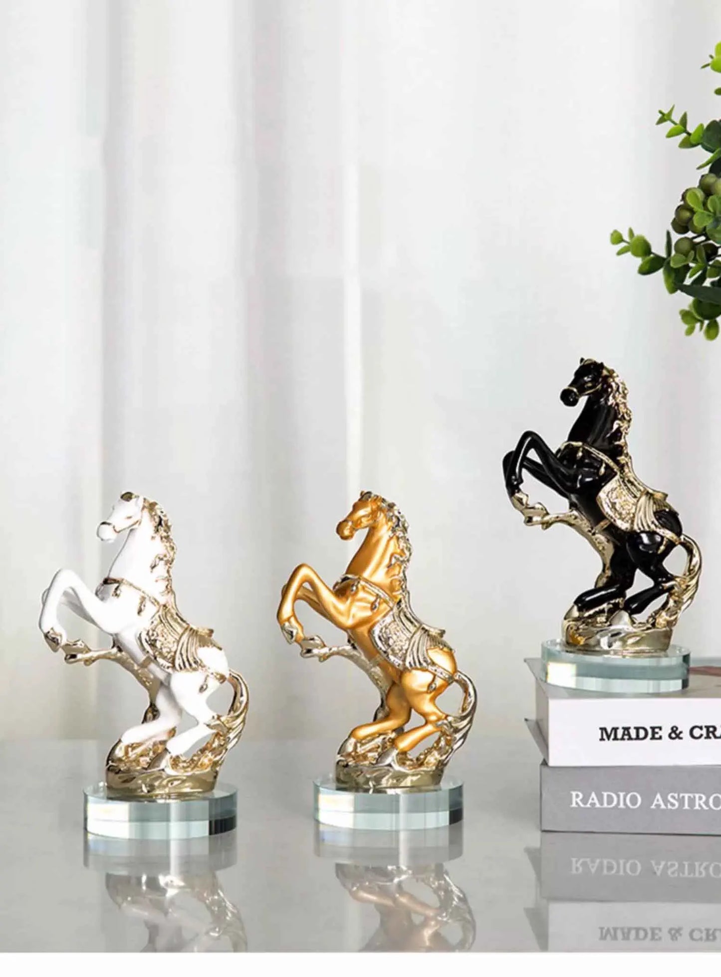 Horse Sculpture Ornament, Creative Resin Artworks, Crafts TV Cabinet Desktop Decoration, Animal Statue Decor, Nordic Luxury Gift