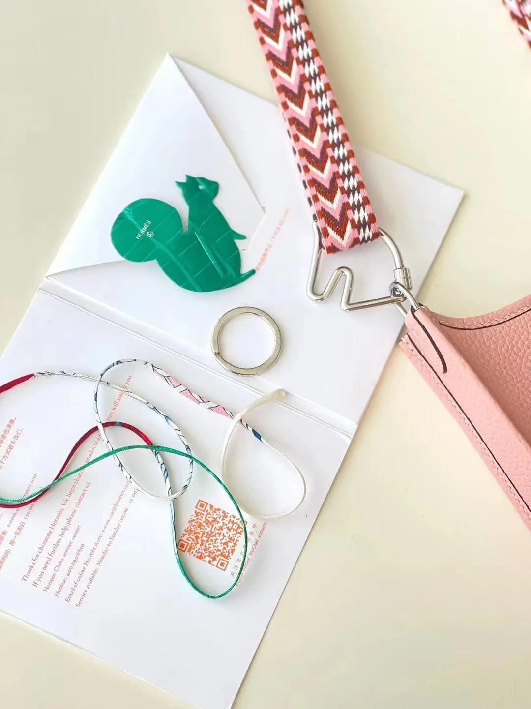 Horse head bag charm Suitable for bags Cheval key chain decorative buckle bag shoulder strap bag pendant H too speed key chain